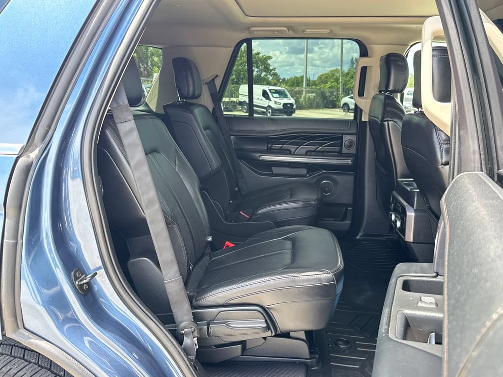 Used 2019 Ford Expedition Platinum AWD/4WD image 30