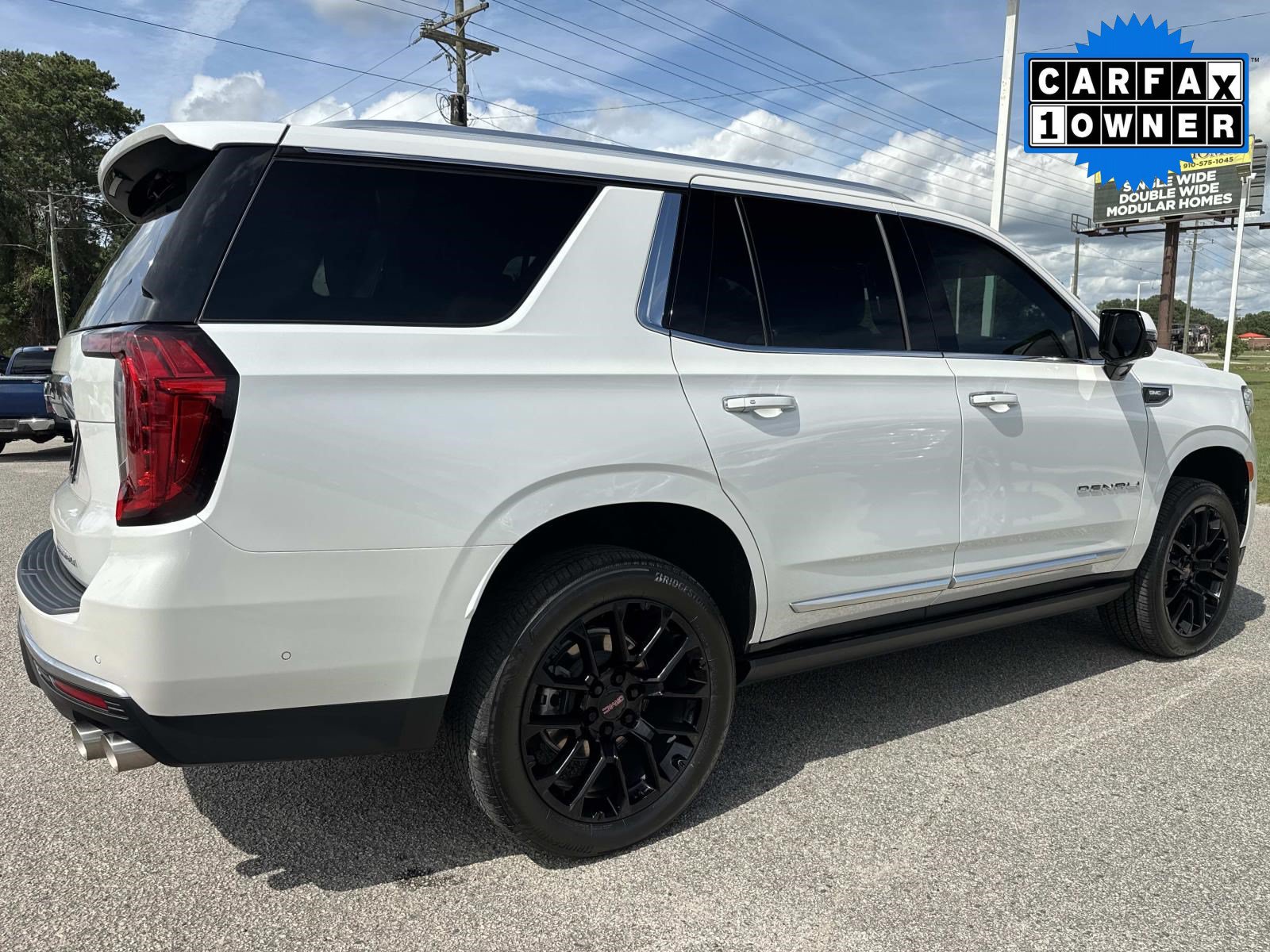 Used 2024 GMC Yukon Denali w/ Advanced Technology Package RWD image 4