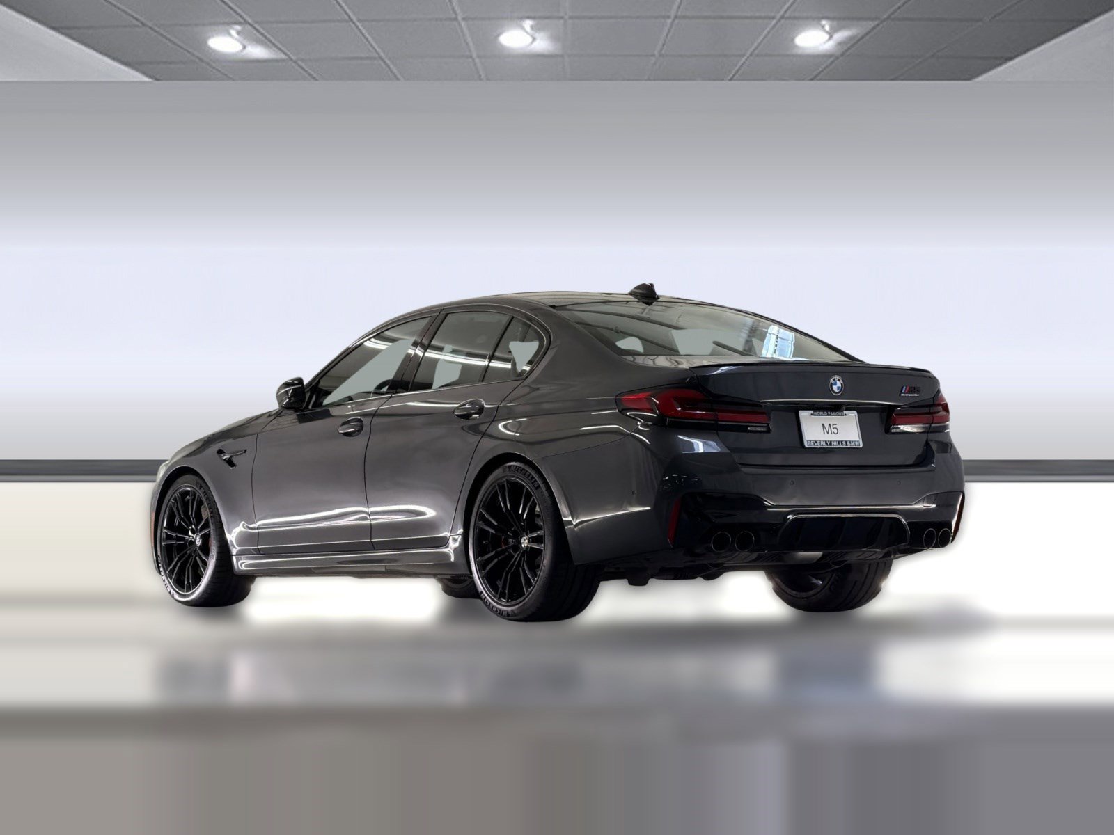 Used 2022 BMW M5 w/ Competition Package image 3