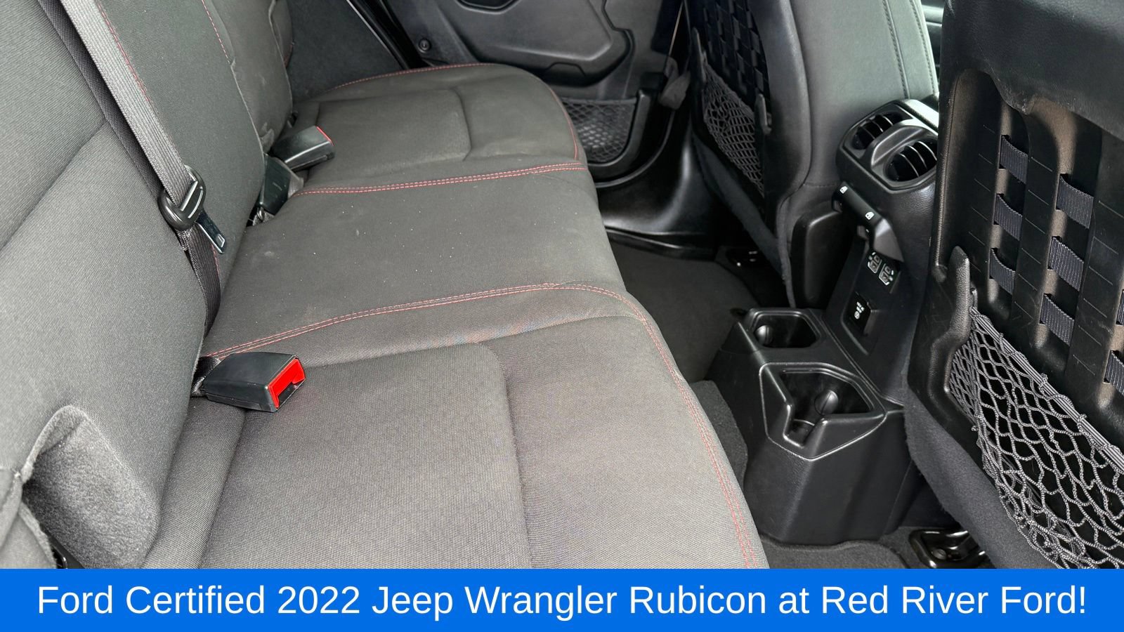 Used 2022 Jeep Wrangler Unlimited Rubicon w/ Cold Weather Group AWD/4WD image 19