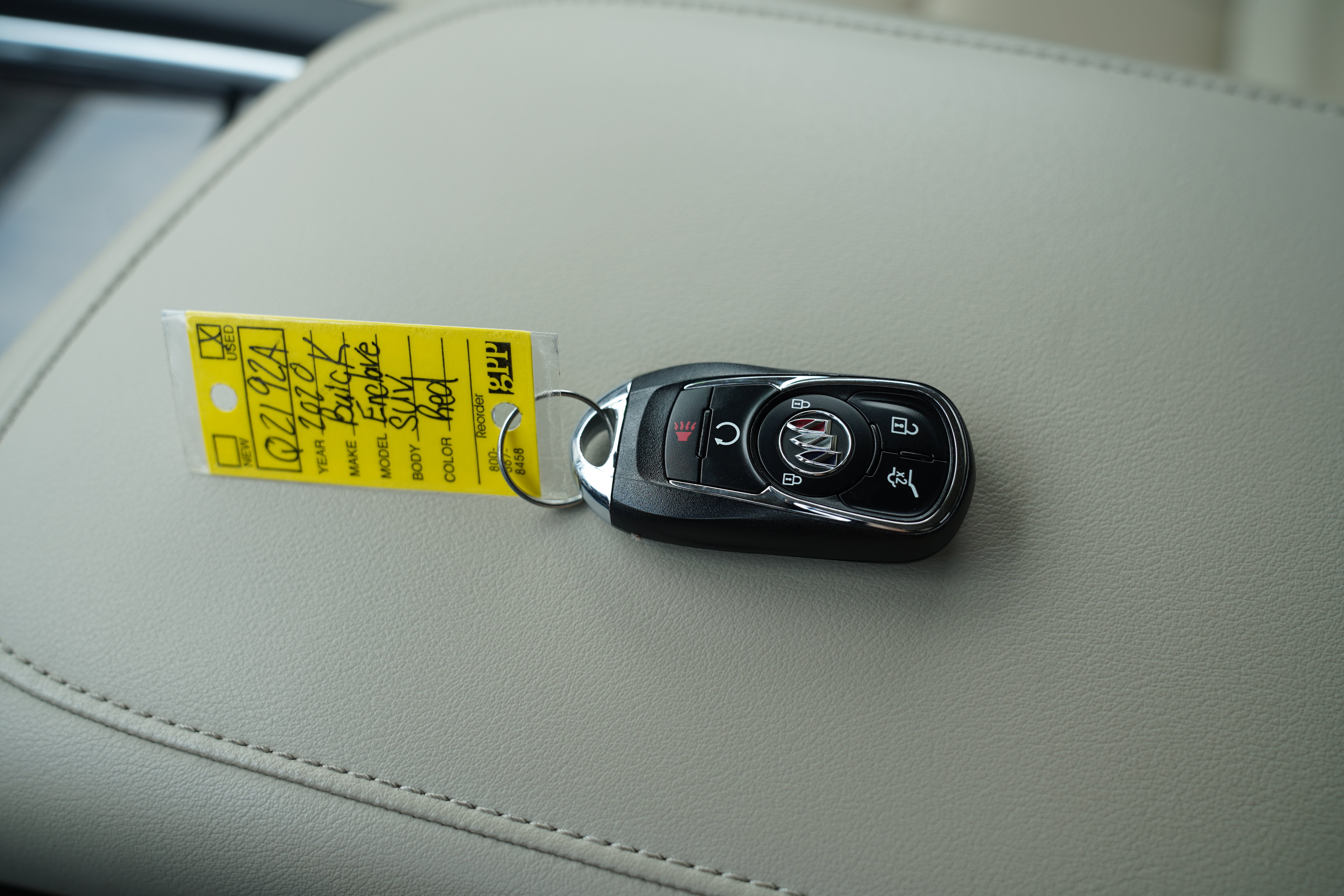 Used 2020 Buick Enclave Premium AWD/4WD image 36