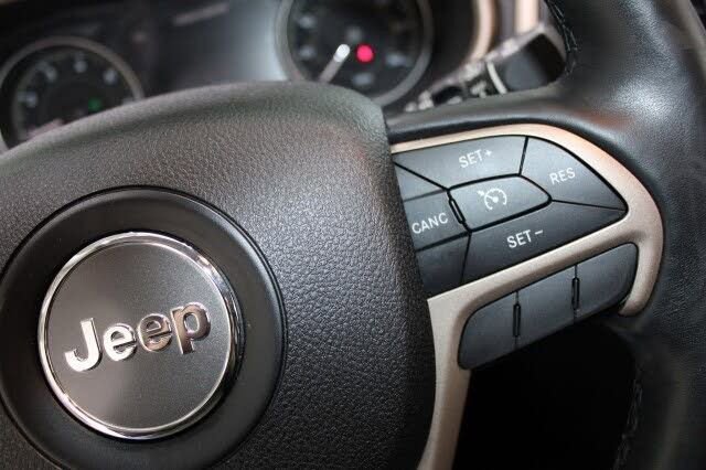 Used 2014 Jeep Cherokee Limited image 50