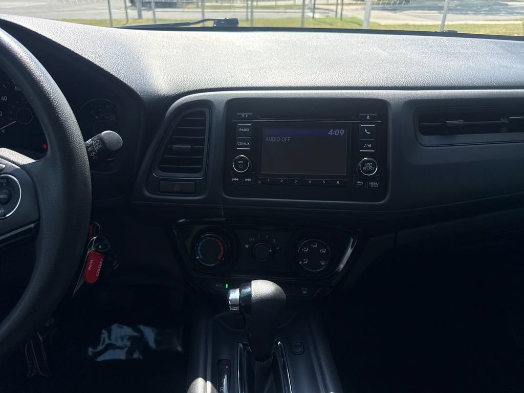 Used 2016 Honda HR-V LX image 18