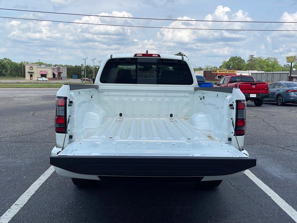 New 2025 Nissan Frontier SV image 20