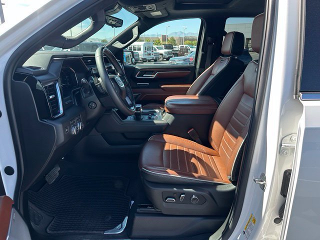 Used 2024 GMC Sierra 1500 Denali Ultimate AWD/4WD image 16