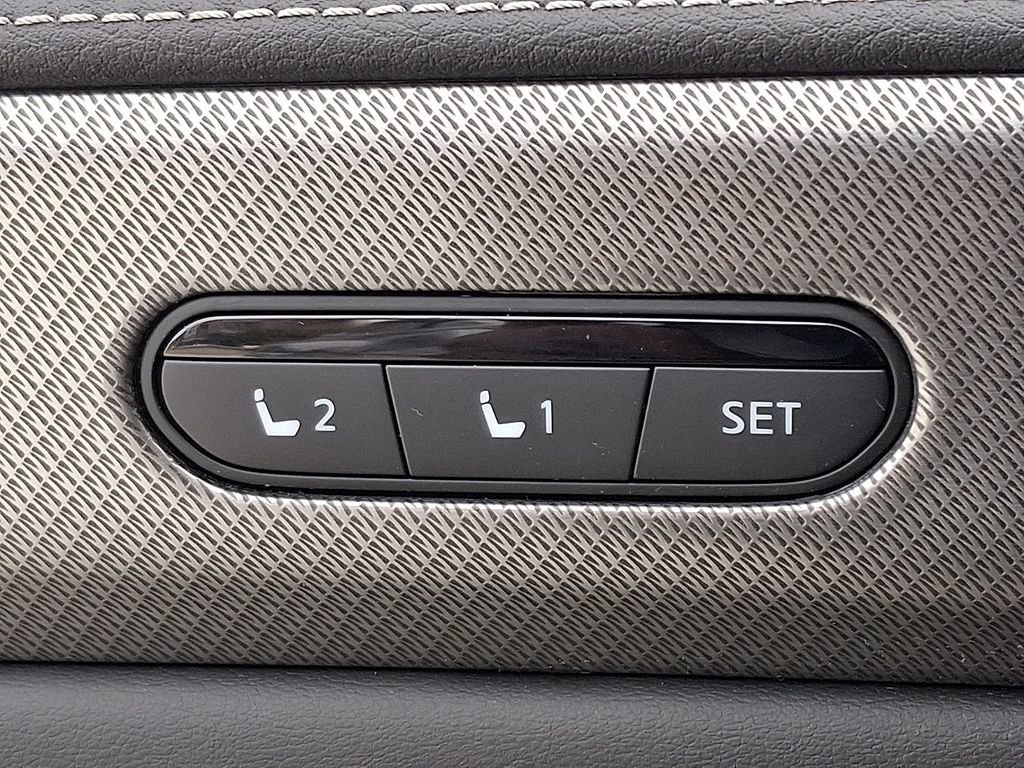 Certified 2024 INFINITI QX60 Luxe w/ Cargo Package image 28