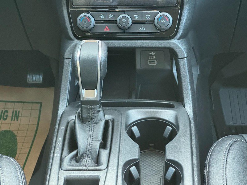 New 2025 Ford Ranger Lariat w/ Chrome Accent Package image 9