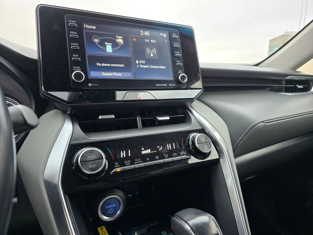 Used 2022 Toyota Venza LE image 28