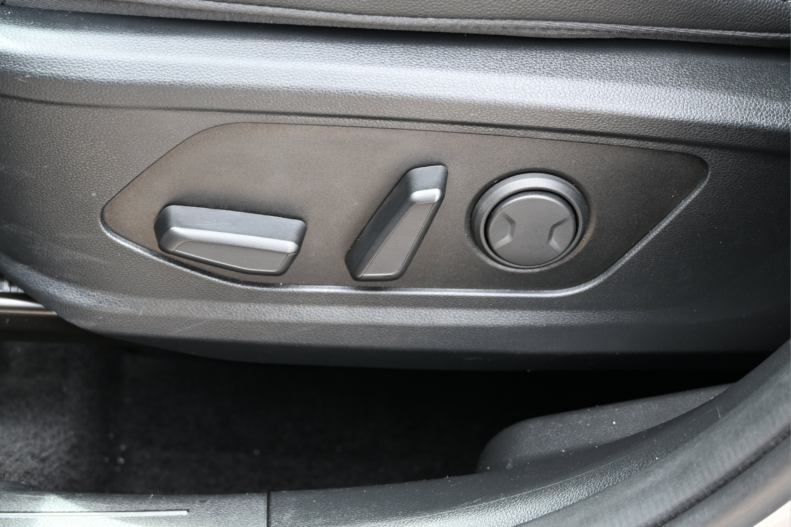 Used 2025 Hyundai Tucson SEL FWD image 19