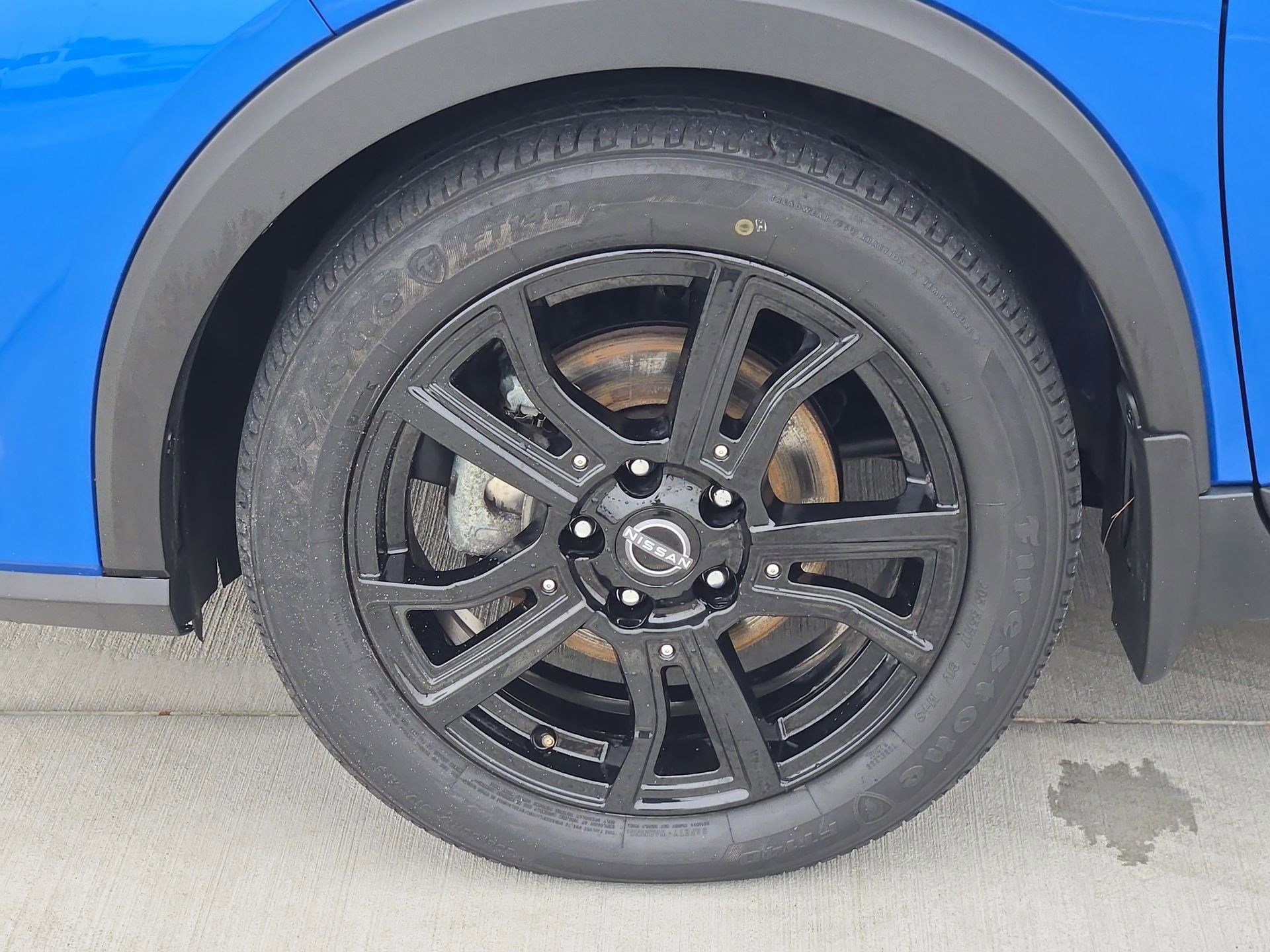 Used 2023 Nissan Kicks SR w/ SR Premium Package image 11