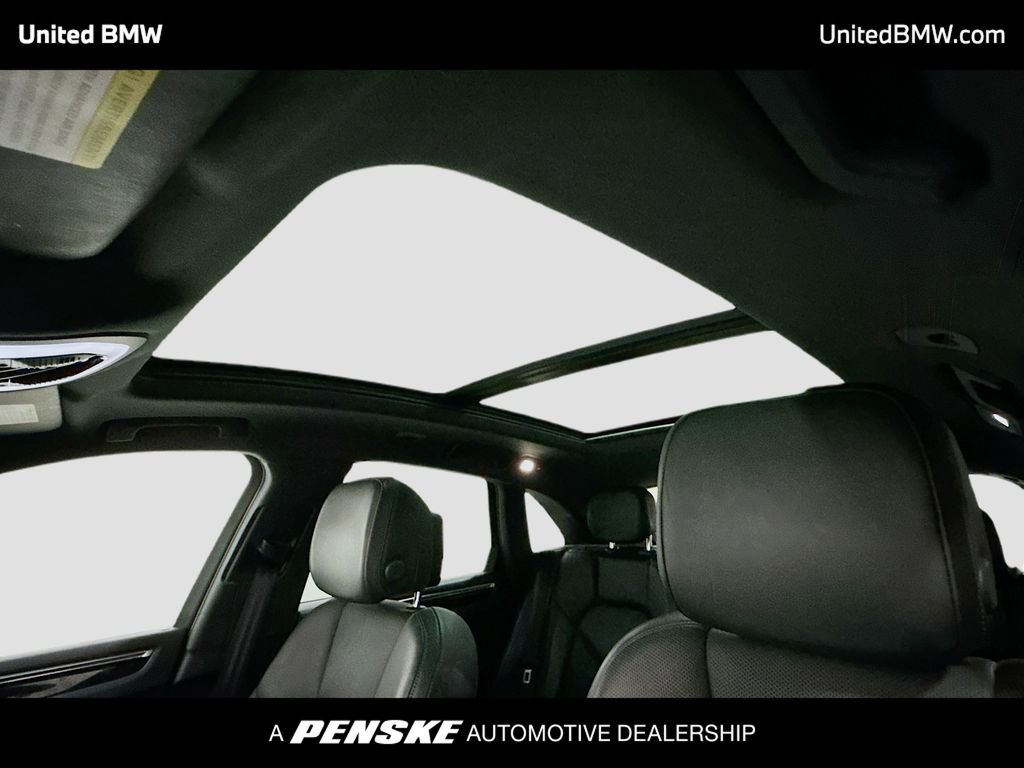 Used 2020 Porsche Macan image 12