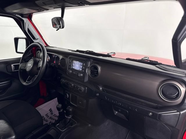 Used 2018 Jeep Wrangler Sport AWD/4WD image 33