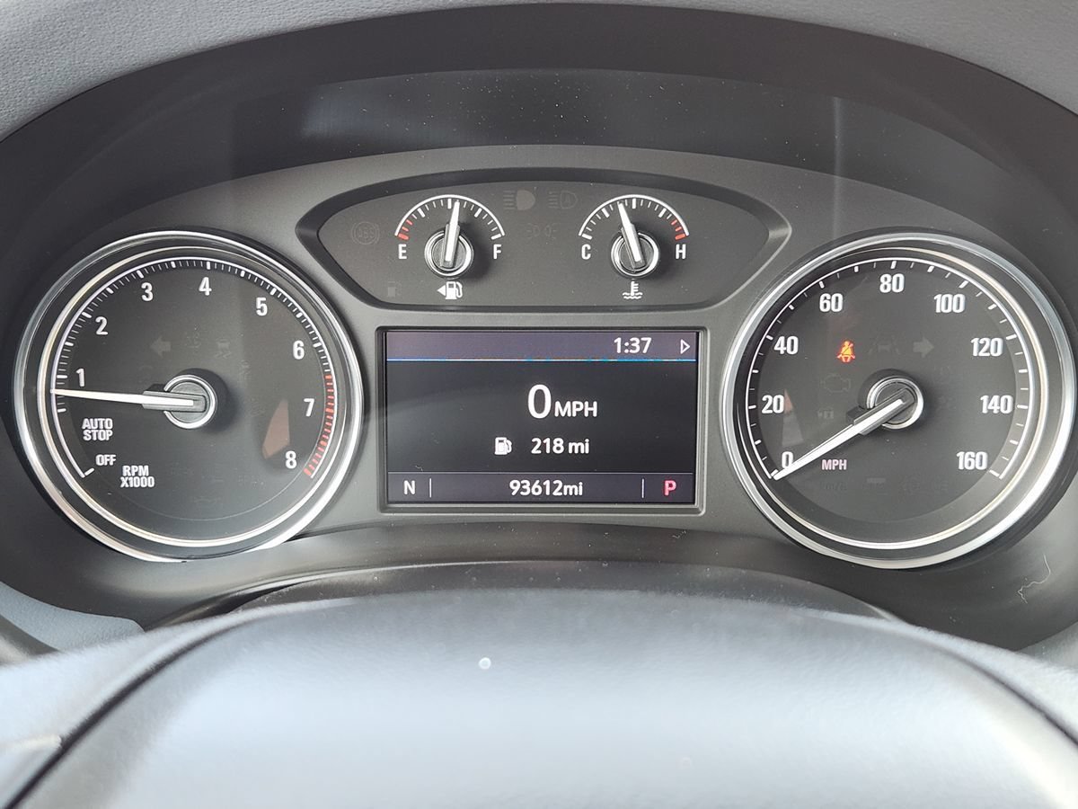 Used 2020 Buick Enclave Premium w/ Trailering Package, 5000 lbs. AWD/4WD image 34