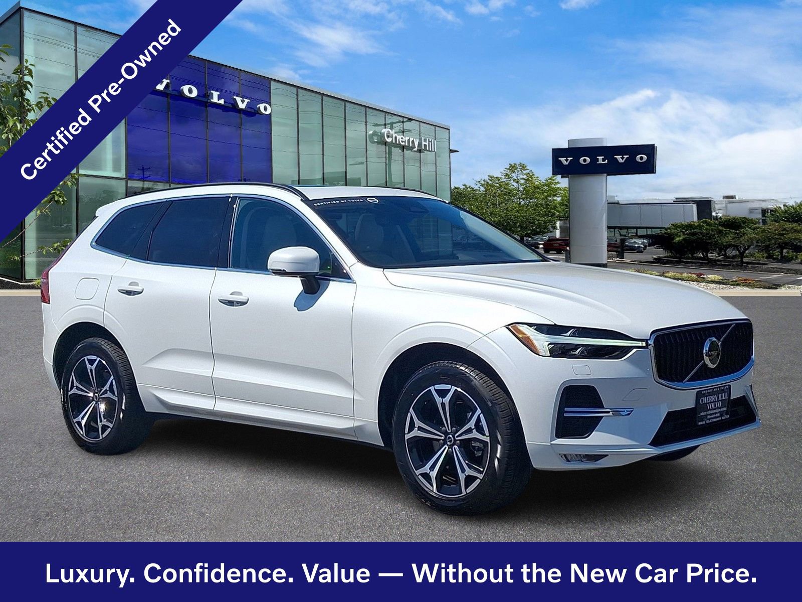 Certified 2022 Volvo XC60 B5 Momentum