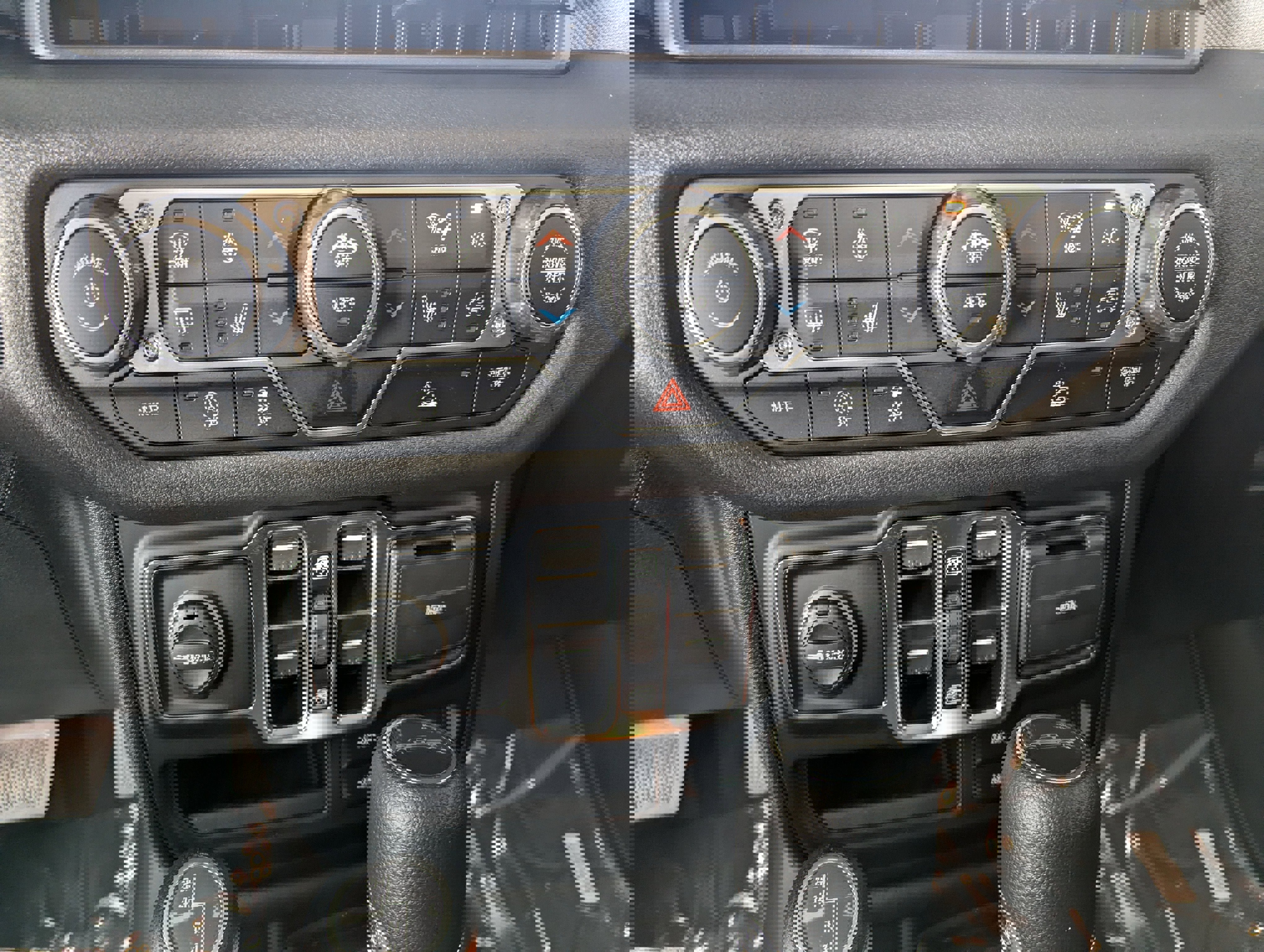 New 2025 Jeep Gladiator Sport image 16