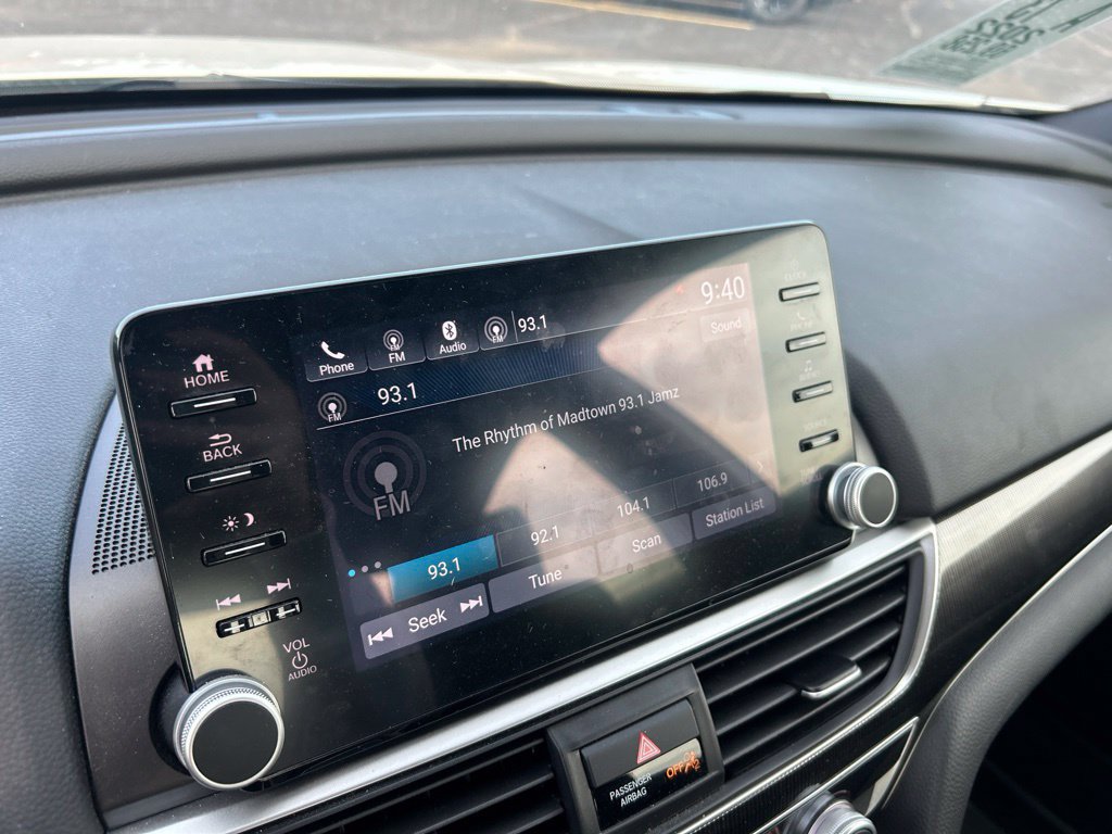 Used 2022 Honda Accord Sport image 12