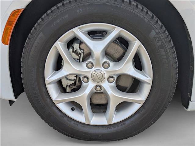 Used 2020 Chrysler Pacifica Limited FWD image 27