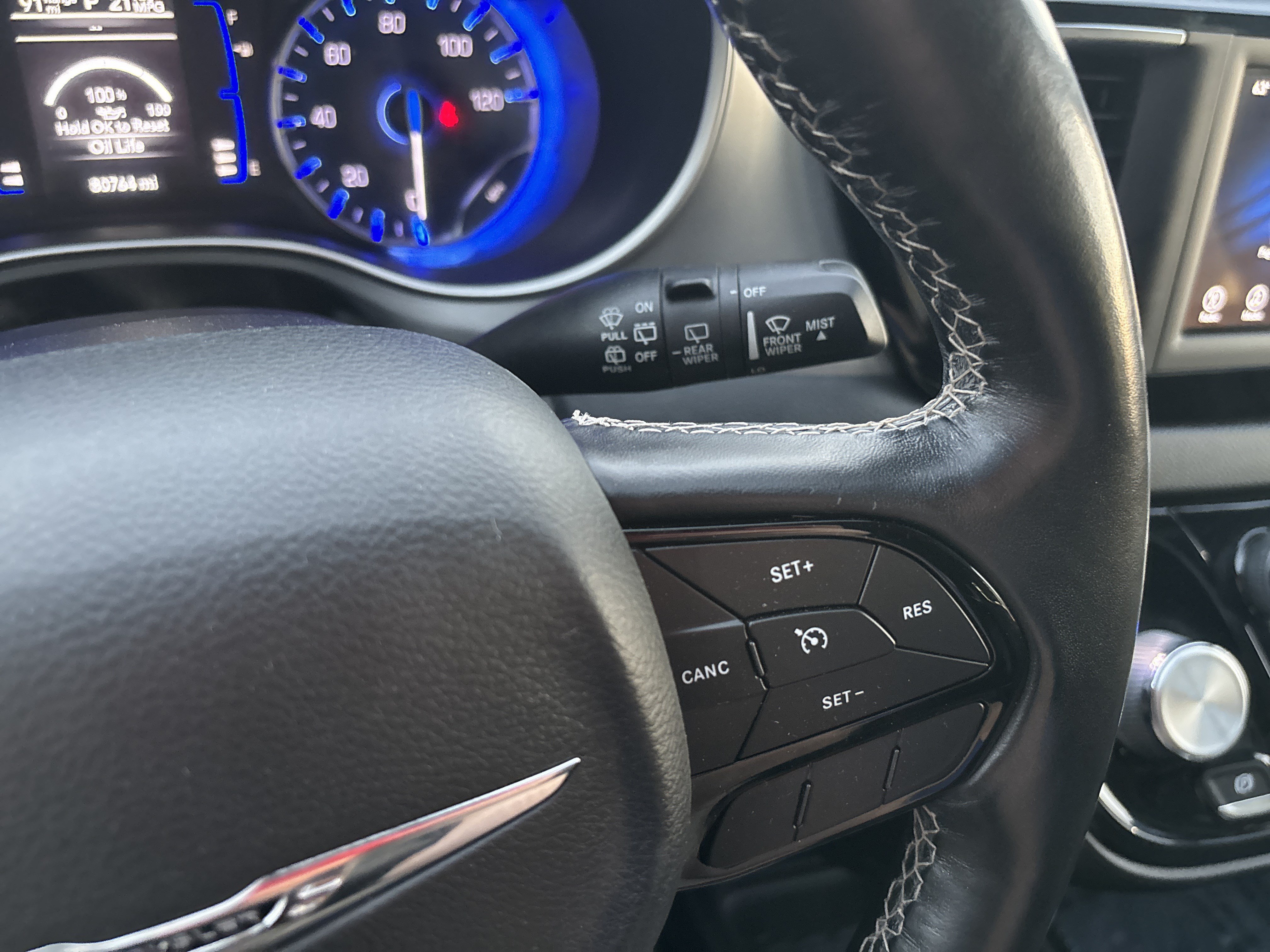 Used 2020 Chrysler Pacifica Touring w/ S Appearance Package FWD image 18