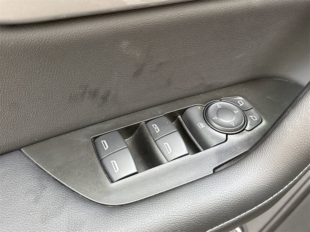 Used 2024 Chevrolet Blazer LT image 21