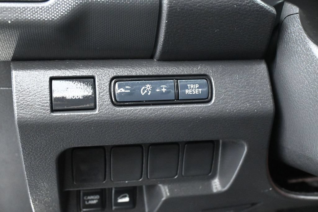 Used 2024 Nissan Frontier PRO-4X w/ Off-Road Protection Package AWD/4WD image 16