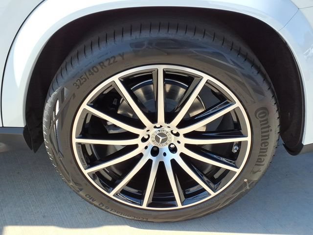New 2026 Mercedes-Benz GLS 450 4MATIC image 24