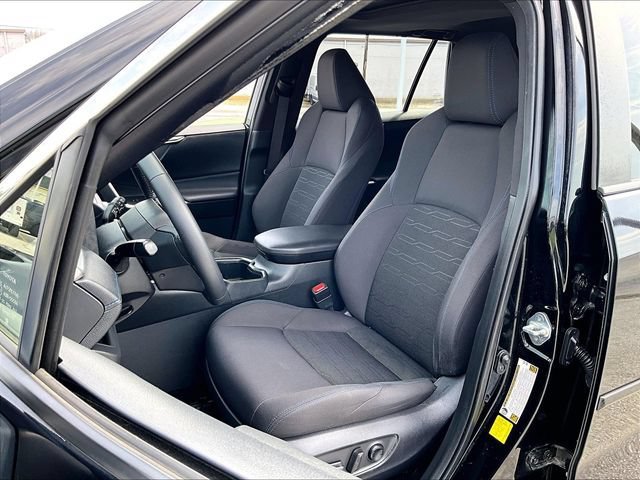 Used 2023 Toyota RAV4 SE w/ Convenience Package AWD/4WD image 10