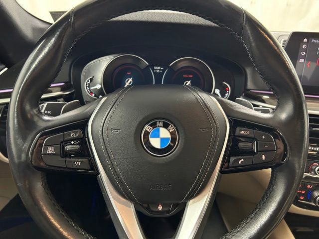 Used 2019 BMW 530i xDrive w/ Convenience Package AWD/4WD image 18