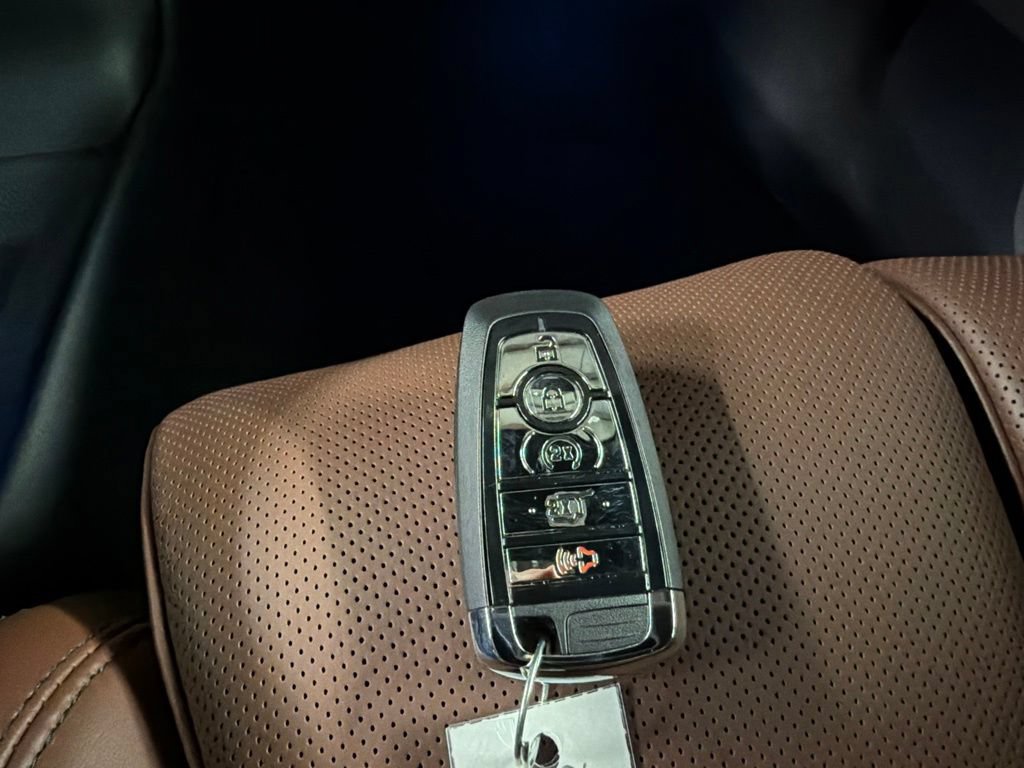 New 2026 Lincoln Navigator Reserve AWD/4WD image 45
