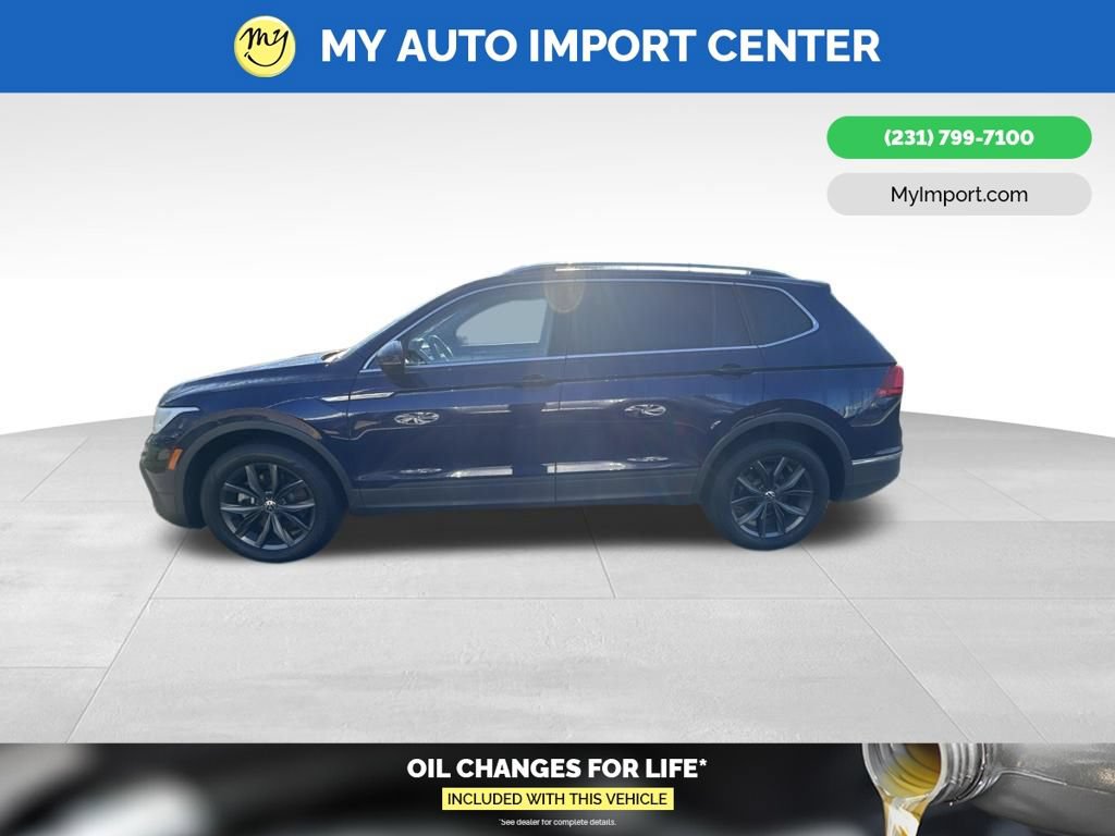 Used 2024 Volkswagen Tiguan SE w/ Panoramic Sunroof Package AWD/4WD video 4