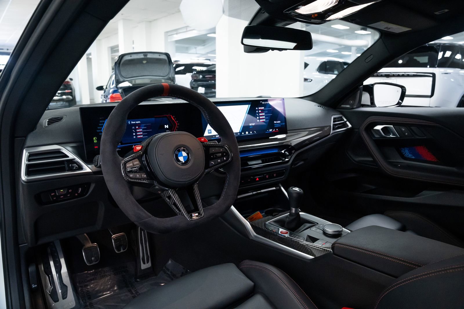 Used 2025 BMW M2 w/ Lighting Package image 18
