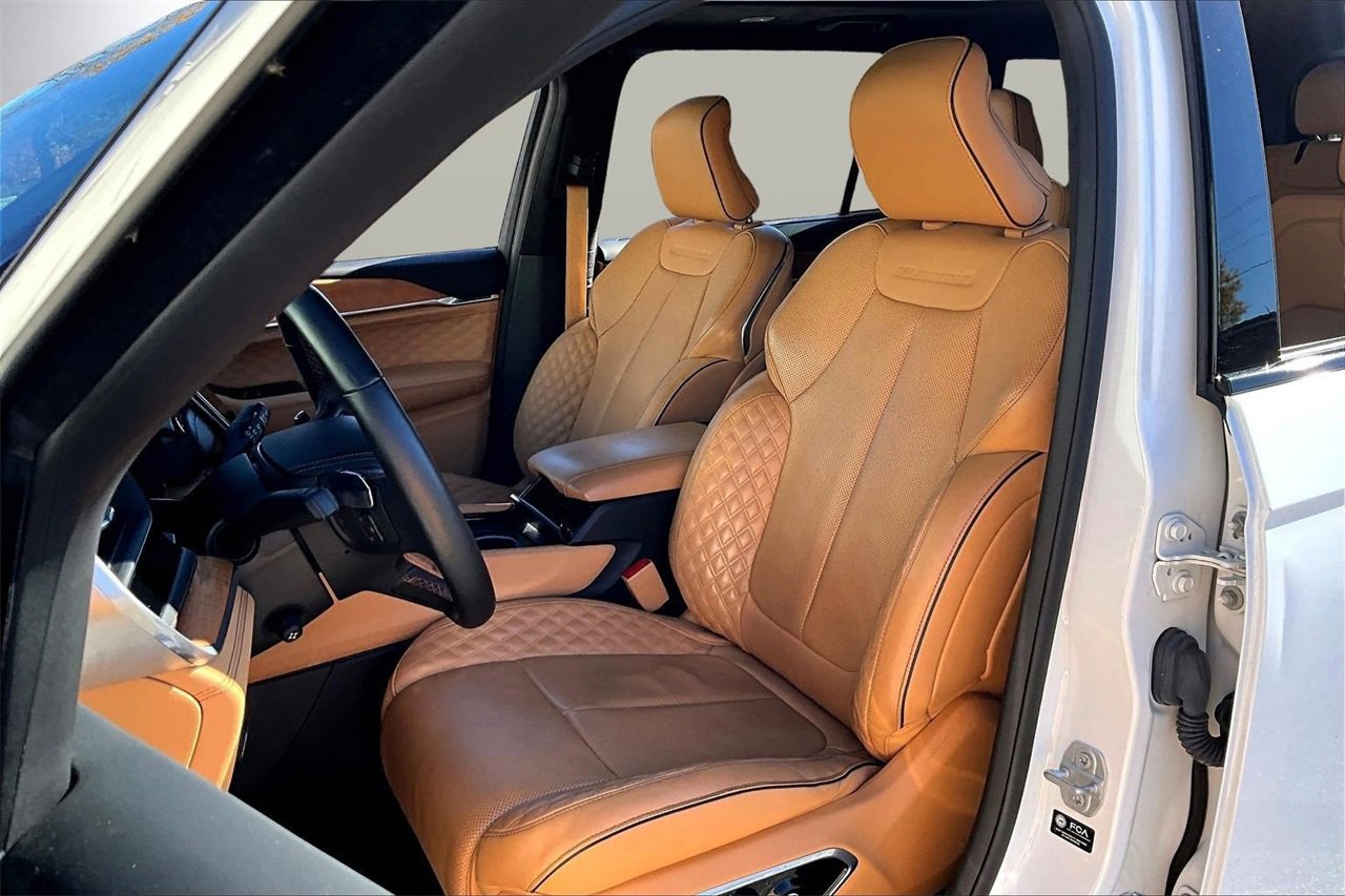 Certified 2023 Jeep Grand Cherokee L Summit image 21