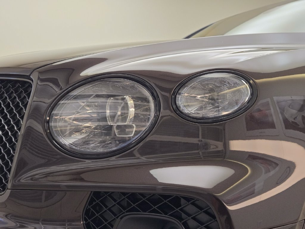 Certified 2023 Bentley Bentayga Speed AWD/4WD image 10
