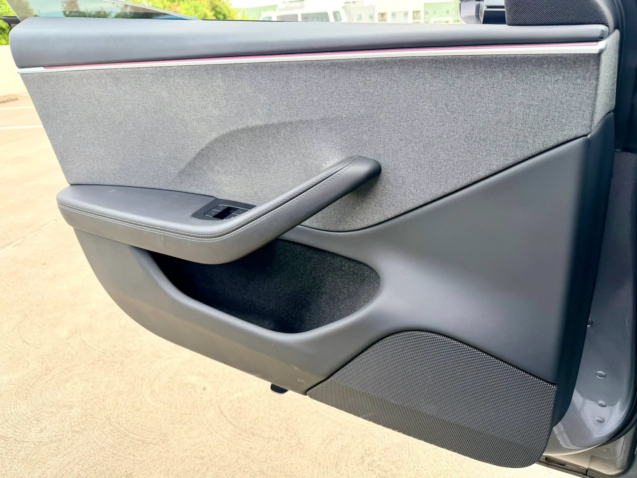 Used 2025 Tesla Model 3 Long Range RWD image 32