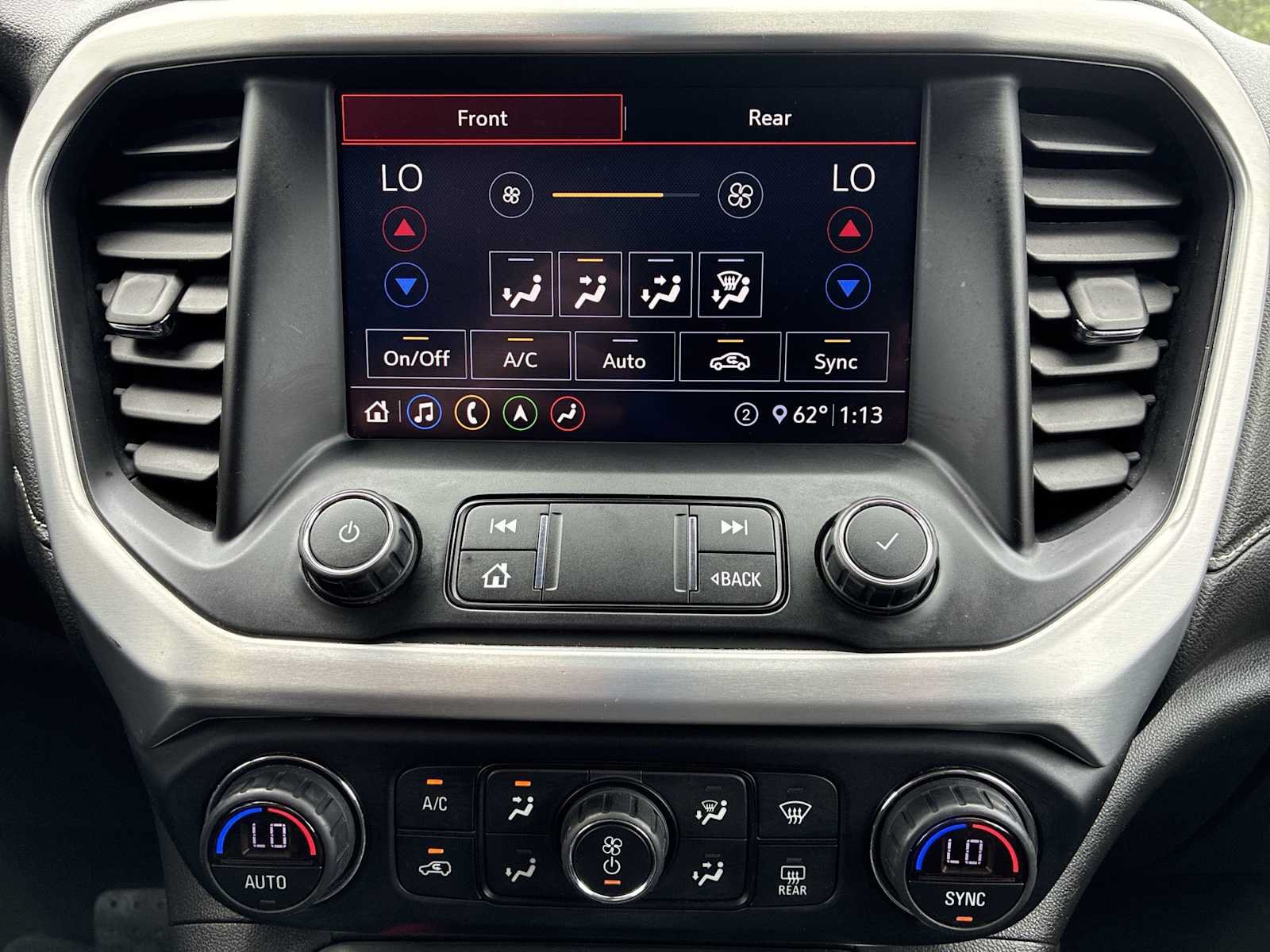 Used 2020 GMC Acadia SLT w/ Driver Alert Package II AWD/4WD image 16