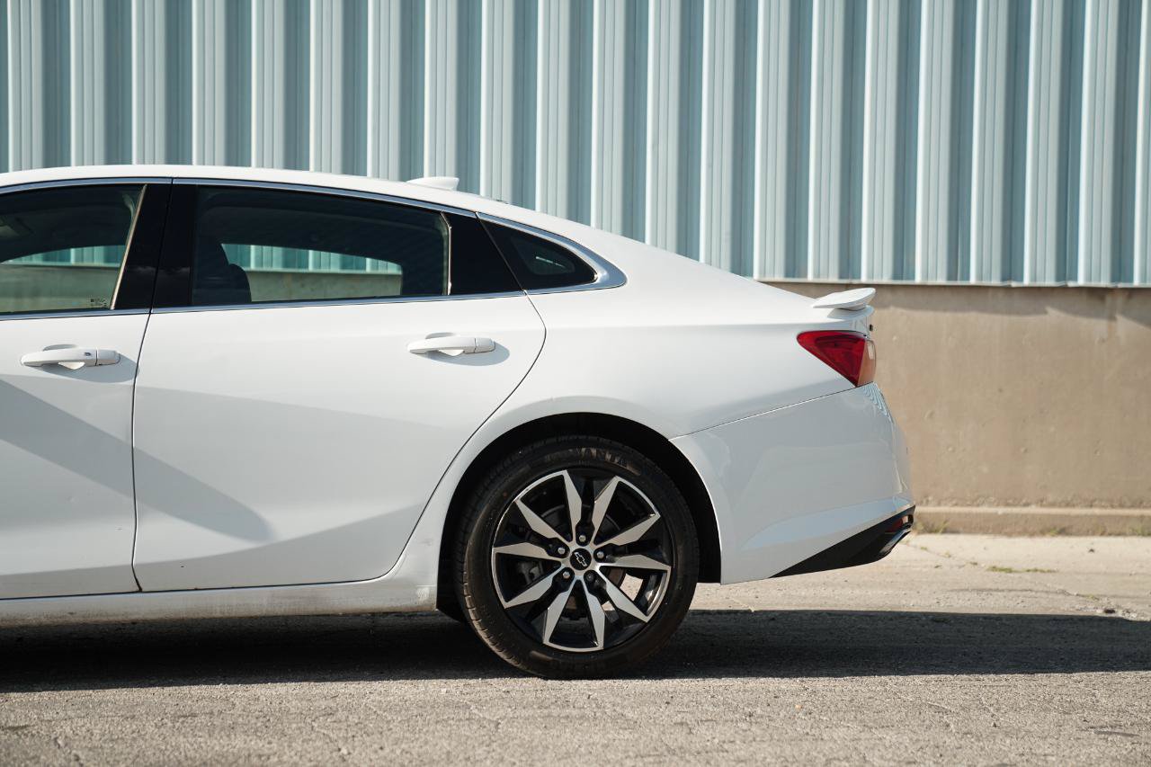 Used 2022 Chevrolet Malibu RS FWD image 12