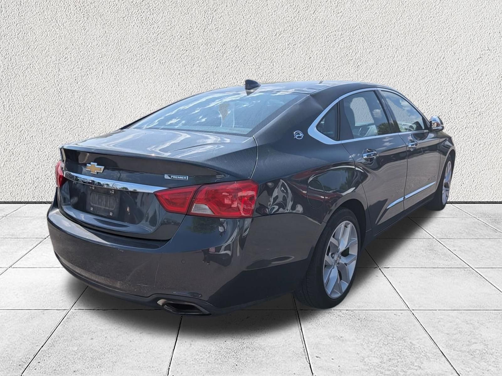 Used 2019 Chevrolet Impala Premier FWD image 3