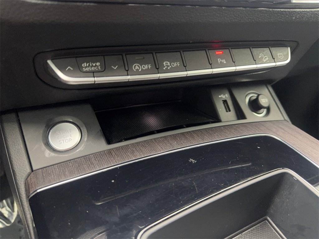 Used 2022 Audi Q5 2.0T Premium w/ Convenience Package image 68
