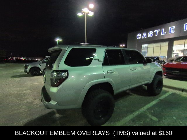 Used 2022 Toyota 4Runner TRD Off-Road Premium AWD/4WD image 6