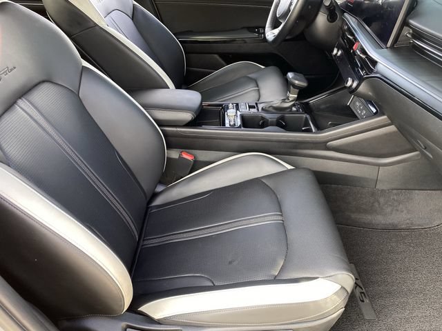 Used 2025 Kia K5 GT-Line FWD image 13