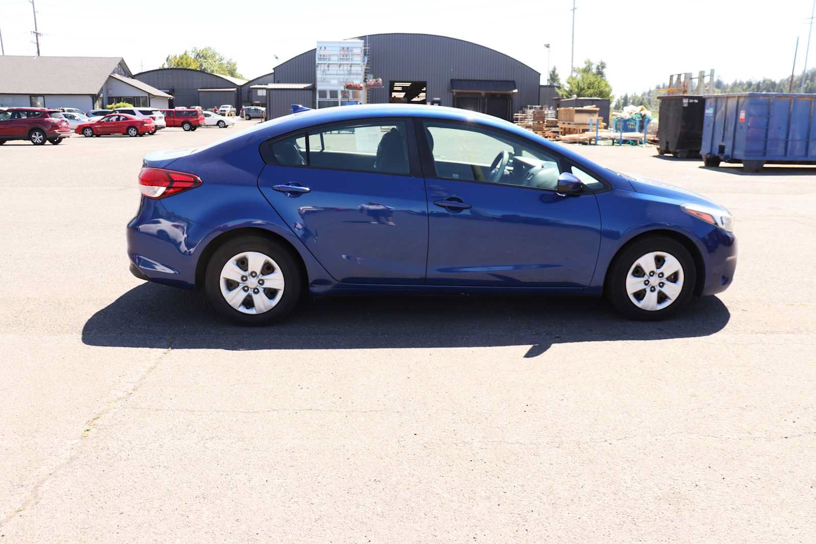 Used 2017 Kia Forte LX w/ LX Popular Package FWD image 4