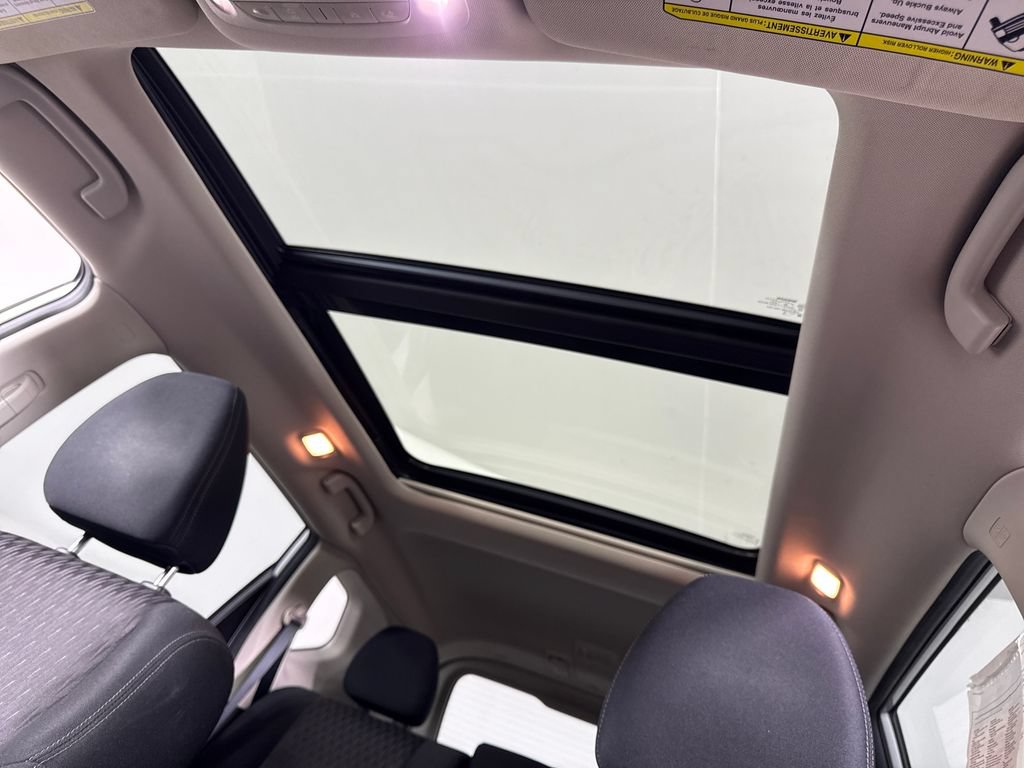 Used 2020 Nissan Rogue SV w/ Sun & Sound Touring Package FWD image 22
