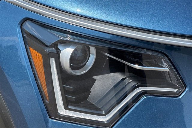 New 2025 Kia Niro EX image 33