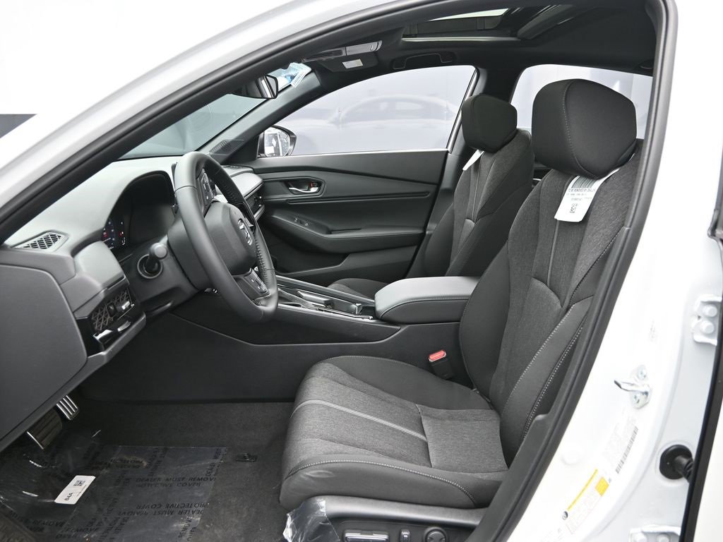 New 2025 Honda Accord Sport image 32
