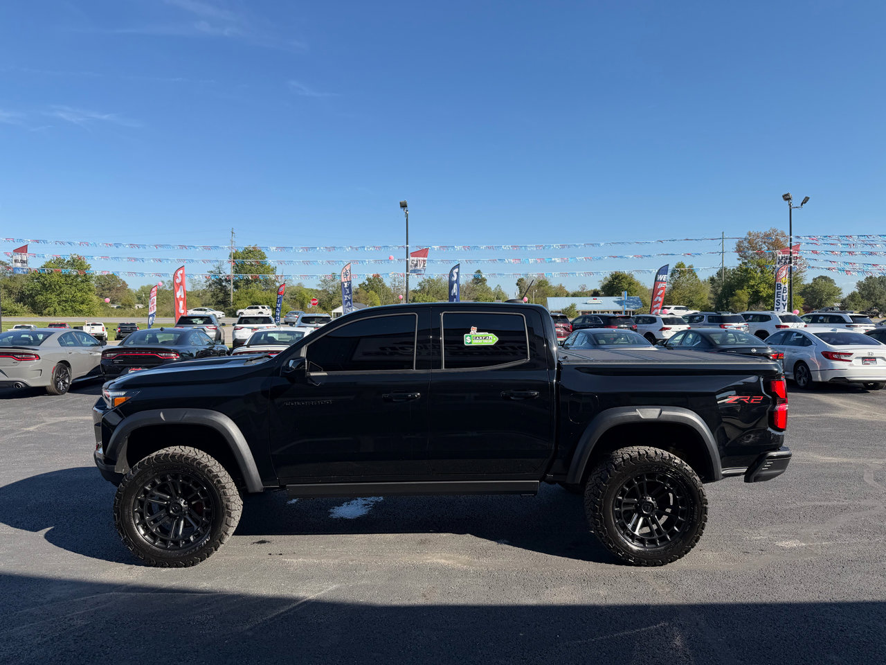 Used 2024 Chevrolet Colorado ZR2 w/ ZR2 Convenience Package III image 7
