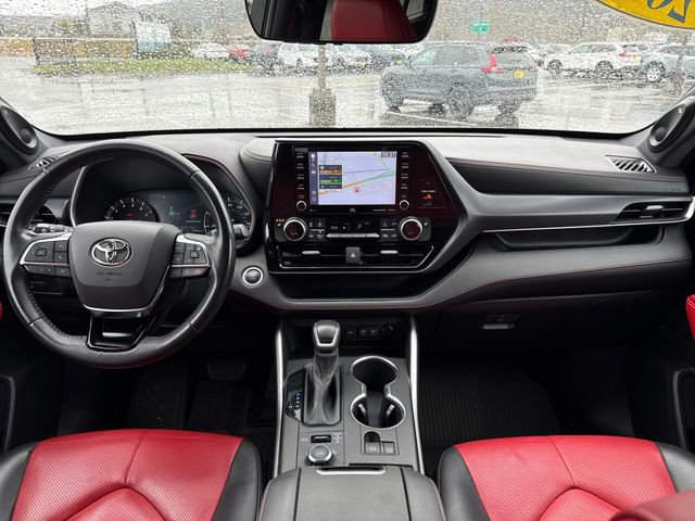Used 2021 Toyota Highlander XSE image 15