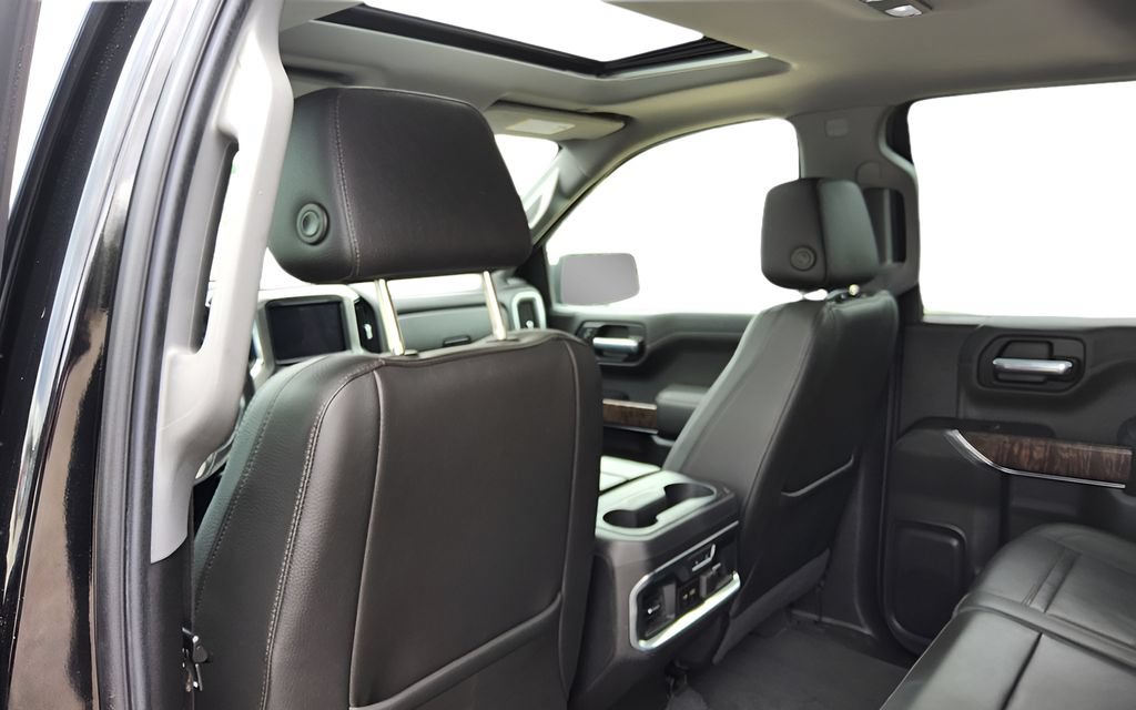 Used 2019 GMC Sierra 1500 Denali w/ Denali Ultimate Package AWD/4WD image 32