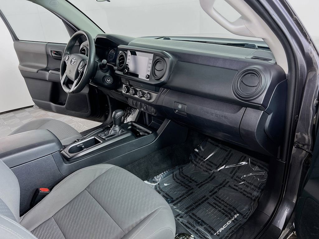 Used 2020 Toyota Tacoma SR image 28