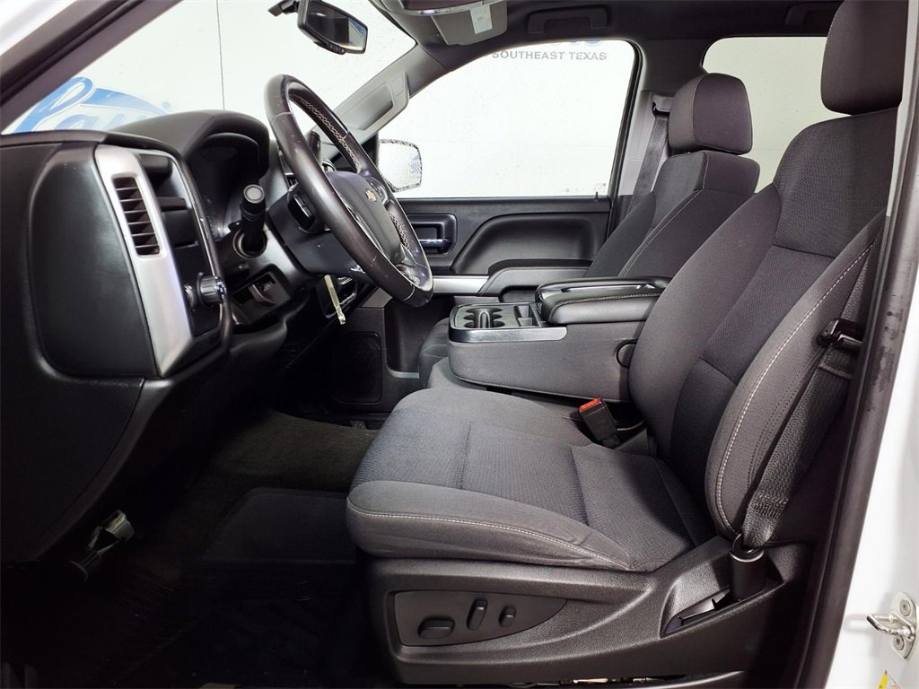 Used 2018 Chevrolet Silverado 1500 LT w/ Texas Edition image 10