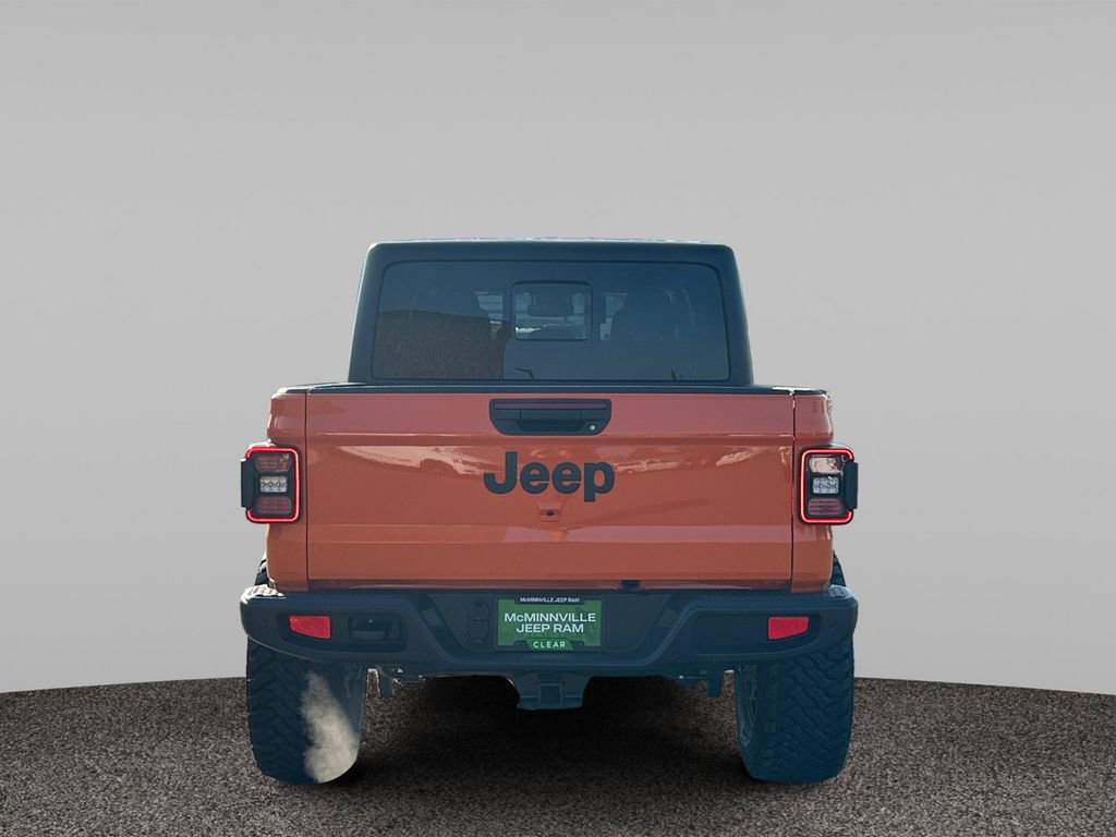 New 2025 Jeep Gladiator Sport image 4