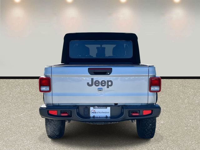 Used 2023 Jeep Gladiator Rubicon w/ Cold Weather Group AWD/4WD image 6